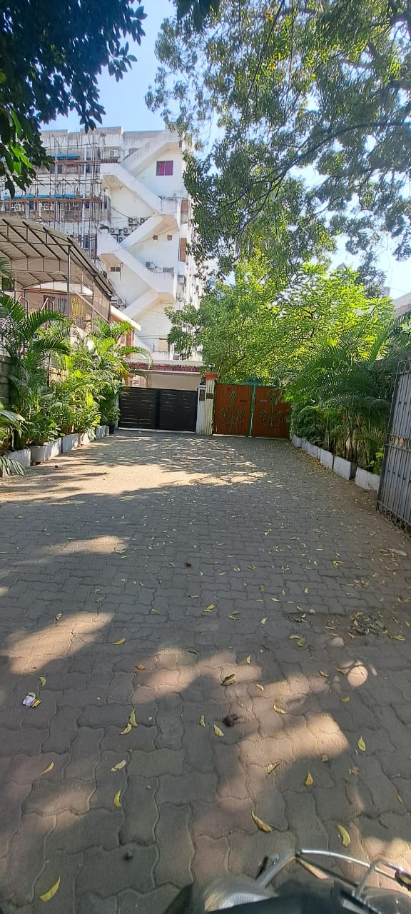 RESIDENTIAL PROPERTY FOR SALE AT CHENNAI NUNGAMBAKKAM