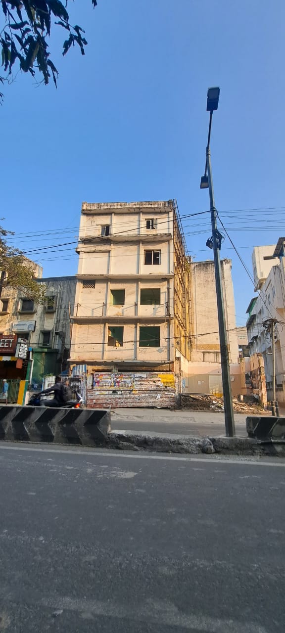 COMMERCIAL PROPERTY FOR SALE AT CHENNAI NUNGAMBAKKAM